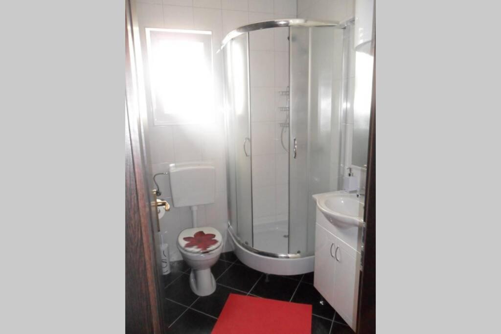 Recommendation For Small And Young Families Duce Exterior photo